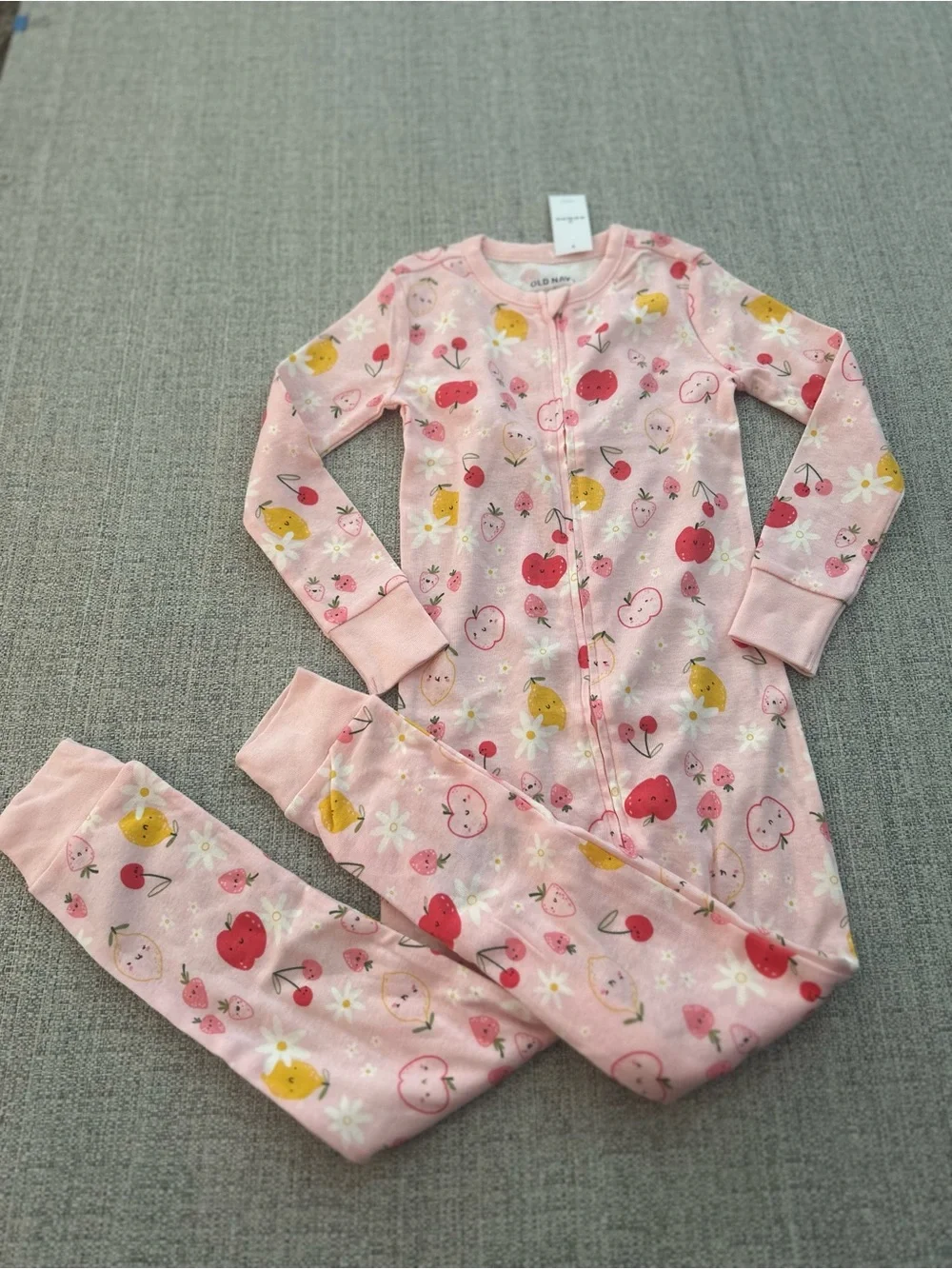 Old Navy Pink Fruit & Flower Zip-Up Pajama Set. NWT. Size 4T
